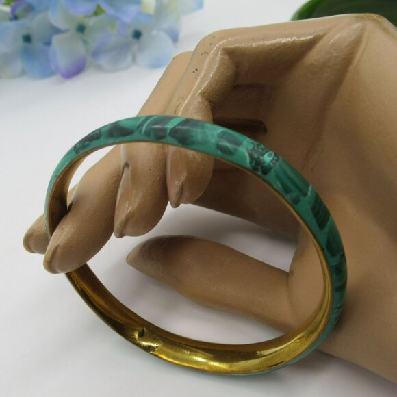 Vintage Malachite Inlaid Bracelet Golden Brass Bangle Green Stone - Picture 9 of 9